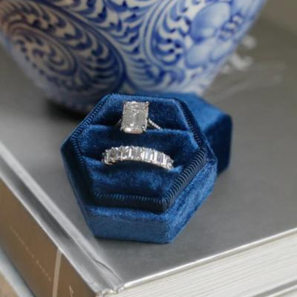 Diamond ring and diamond band