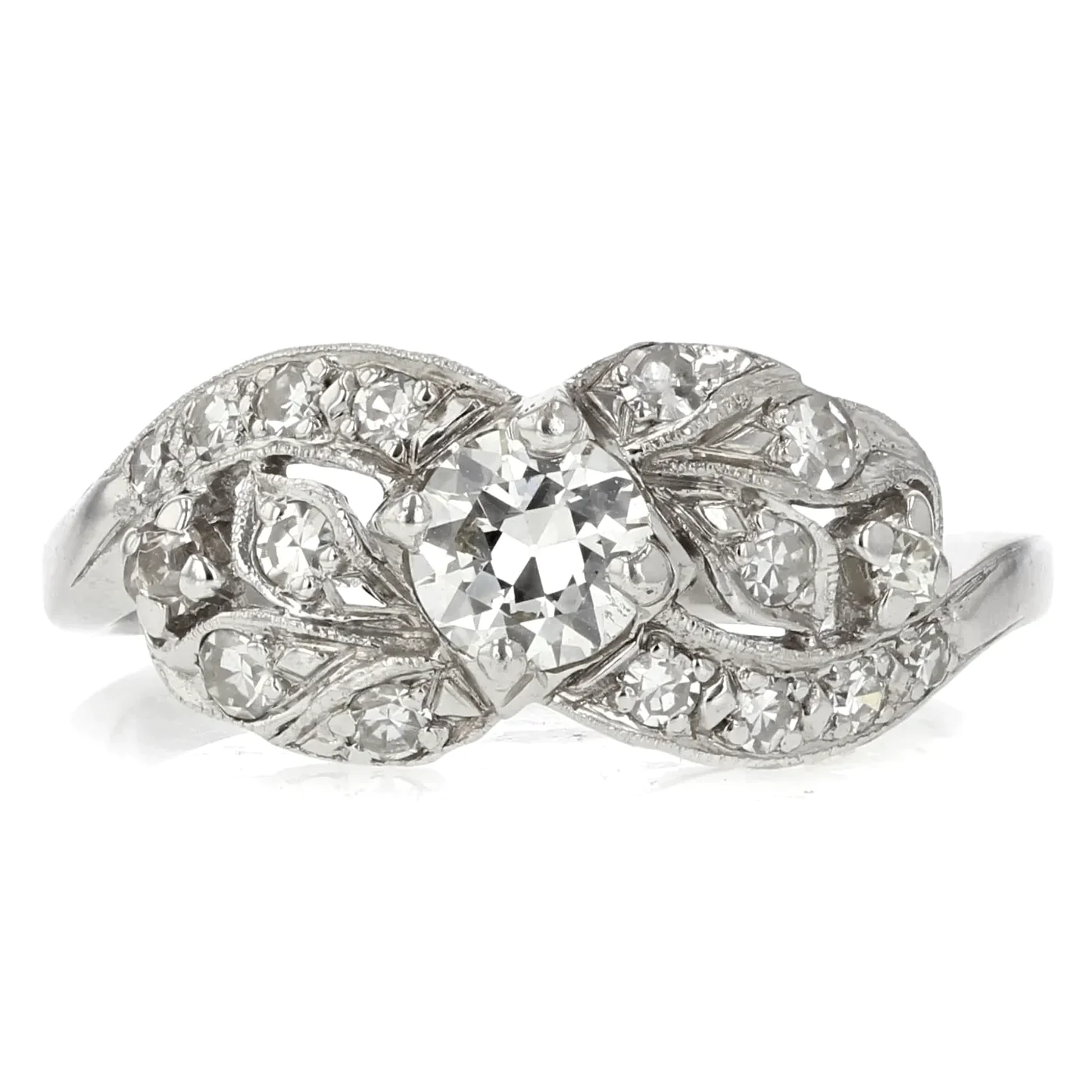 How to Propose with an Heirloom Engagement Ring