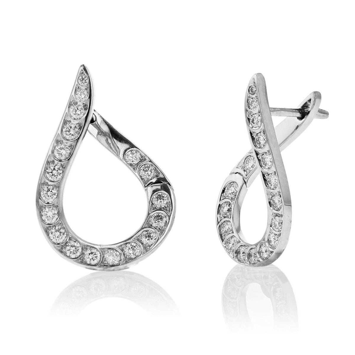 Scallop Artisan Dew Drop Shaped Diamond Earrings