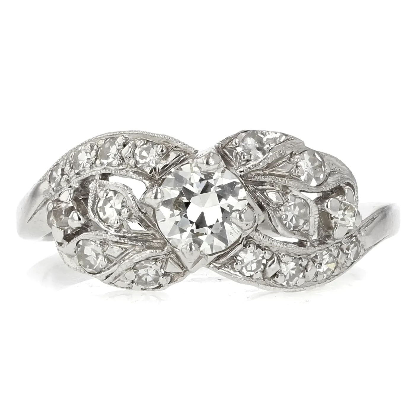 How to Propose with an Heirloom Engagement Ring | Schiffman's Jewelers