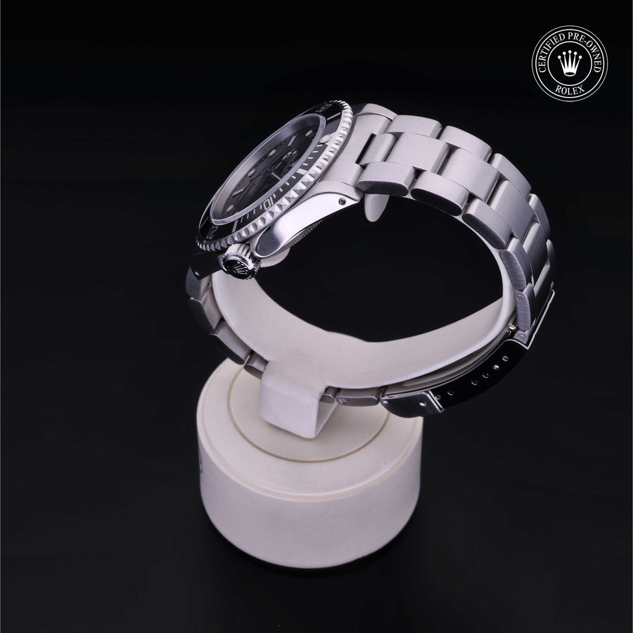 Oyster Perpetual Submariner