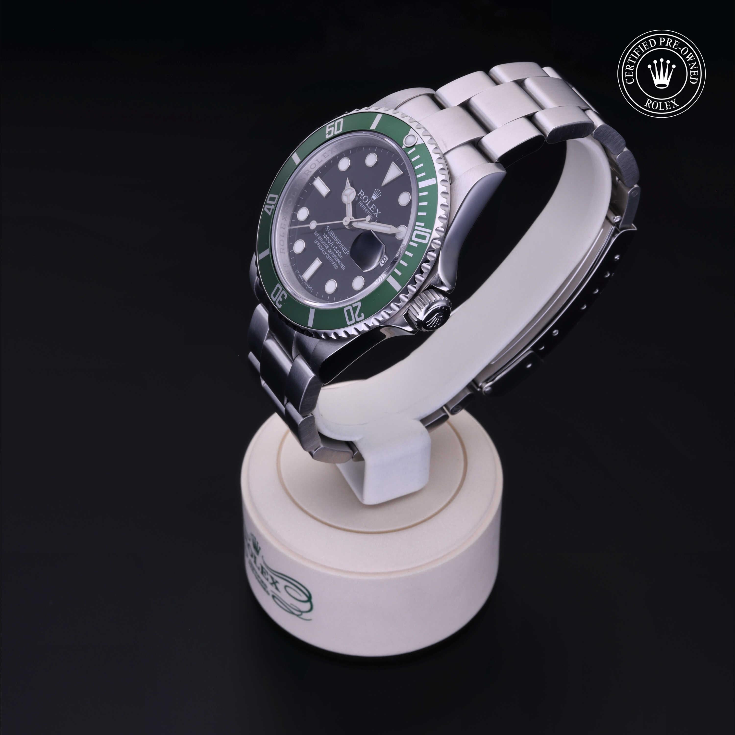 Oyster Perpetual  Submariner Date