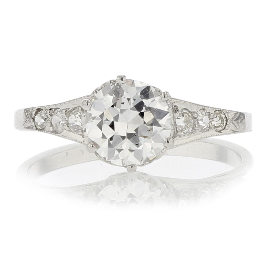 PLATINUM 1 OLD EUROPEAN CUT DIAMOND=1.10CT, 6 OLD EUROPEAN CUT DIAMONDS=0.15CT ART DECO RING