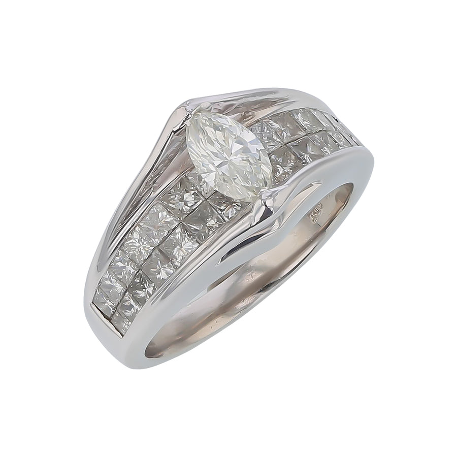 0.52ct Marquise Diamond and 0.98ct Princess Cut Diamond Ring in Platinum, Size 6.25
