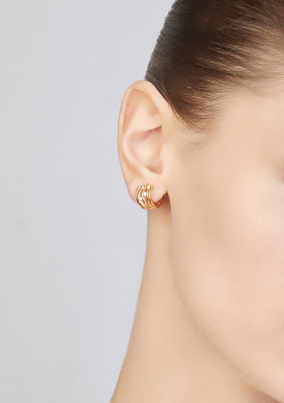 Dune Diamond Huggie Hoop Earrings in 18K Orange Apricot Gold