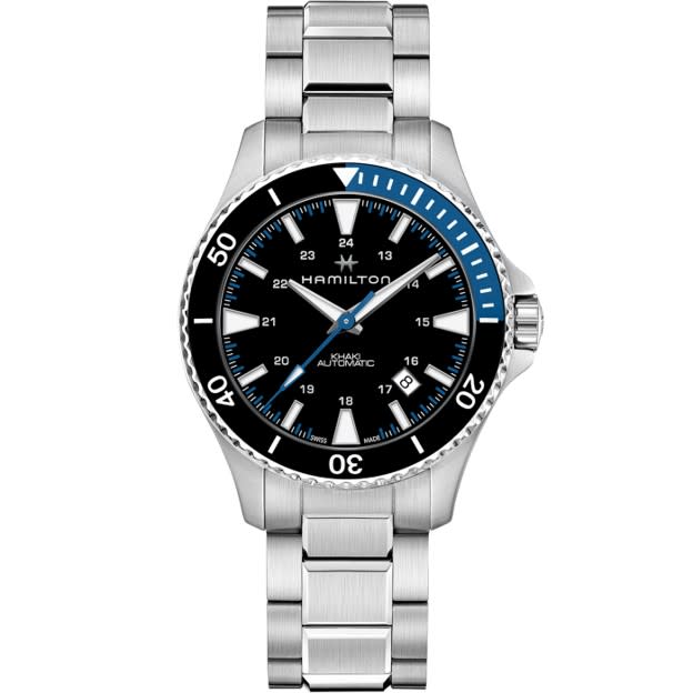 40mm Khaki Navy Scuba Watch with Black Dial in Stainless Steel, Bracelet