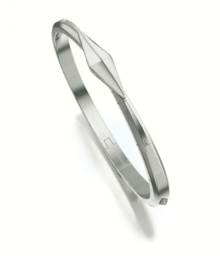 Points North Beveled Edged Hinge Bangle Bracelet in Sterling Silver, 57.5mm
