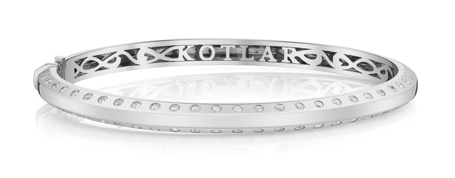 18K White Gold and 0.86ct Diamonds Burnish Bevel Bangle