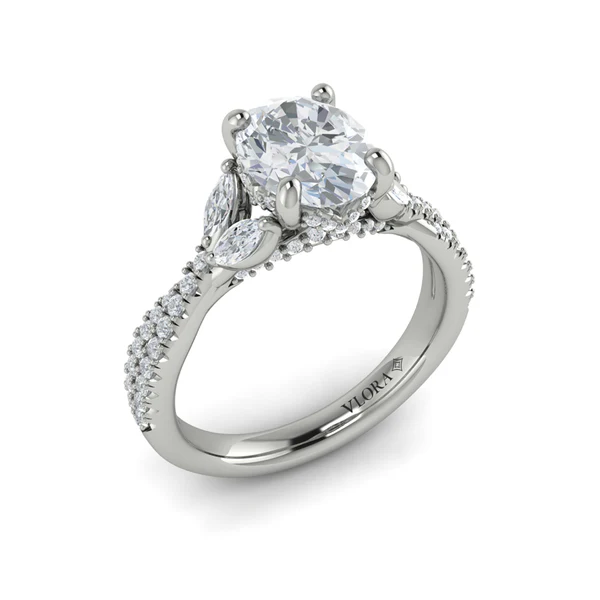 Enchanted Vine 0.60ct Diamond Ring Semi Mount in Platinum for 1.50ct Oval Center, size 6.5