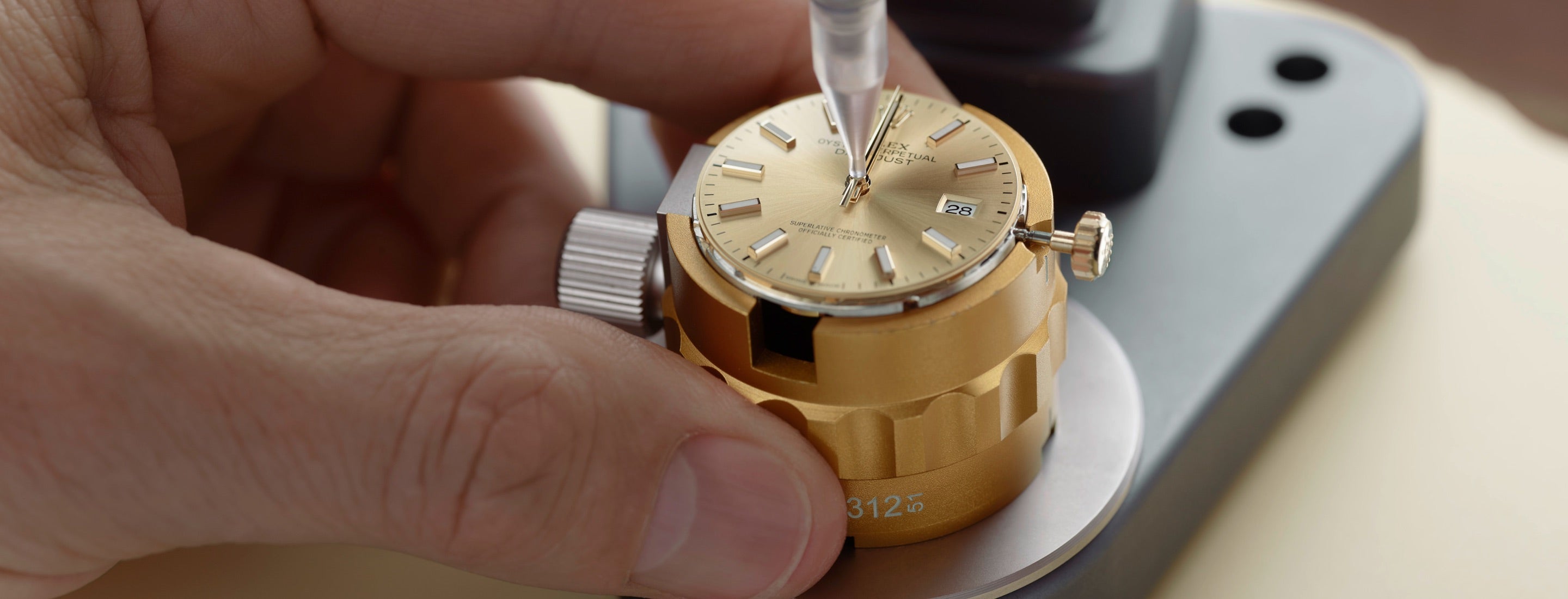 Rolex servicing procedure - Schiffman's Jewelers