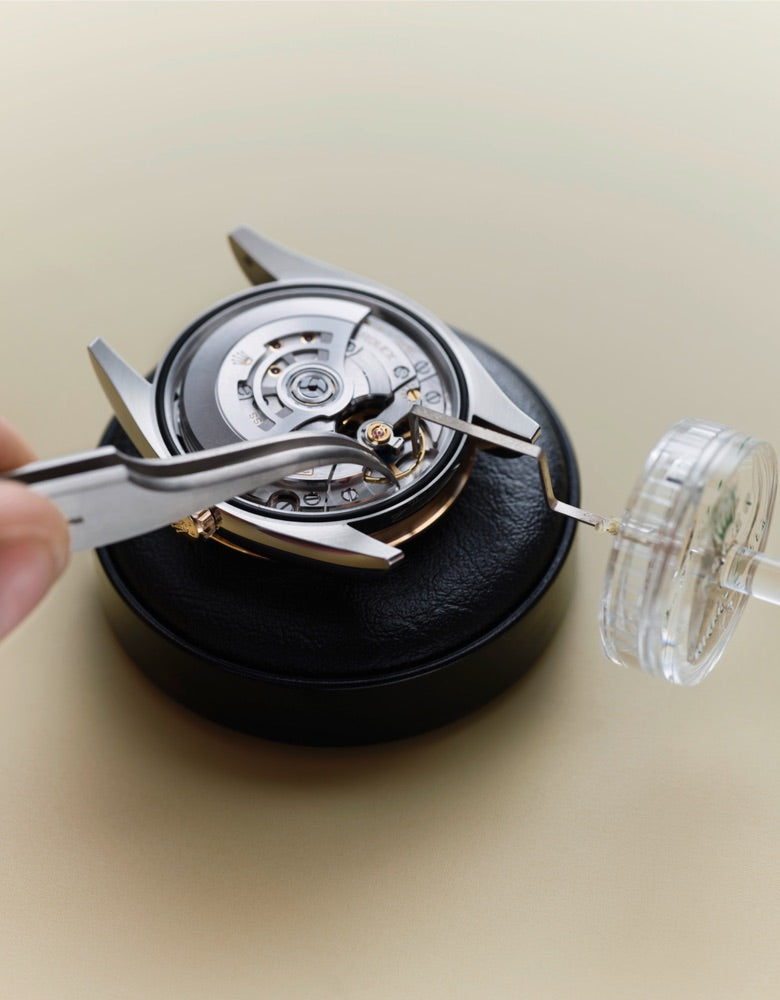 Rolex servicing procedure - Schiffman's Jewelers