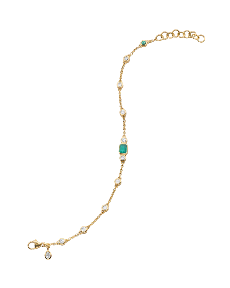 The Tennis Bracelet 0.76ct Round and Pear Shape Diamond and 0.50ct Emerald in 18K Yellow Gold, 7"