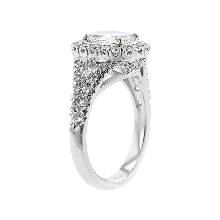 CrissCut L'Amour Oval Diamond Engagement Ring