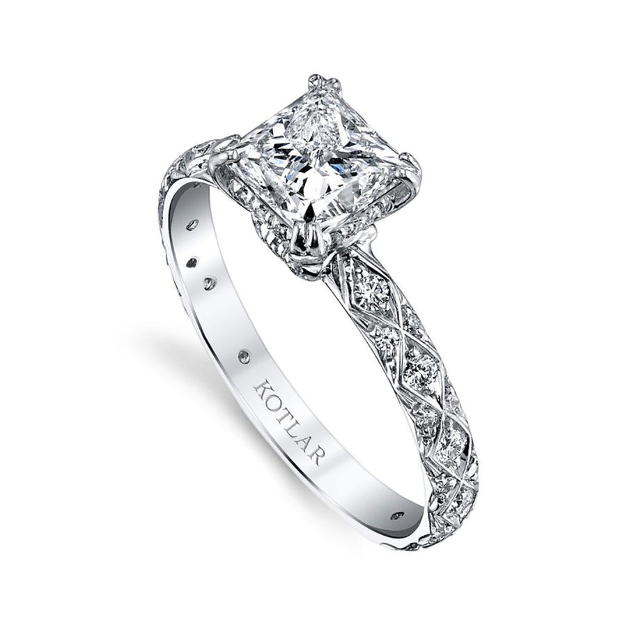 Princess-cut Diamond Criss Cross Engagement Ring