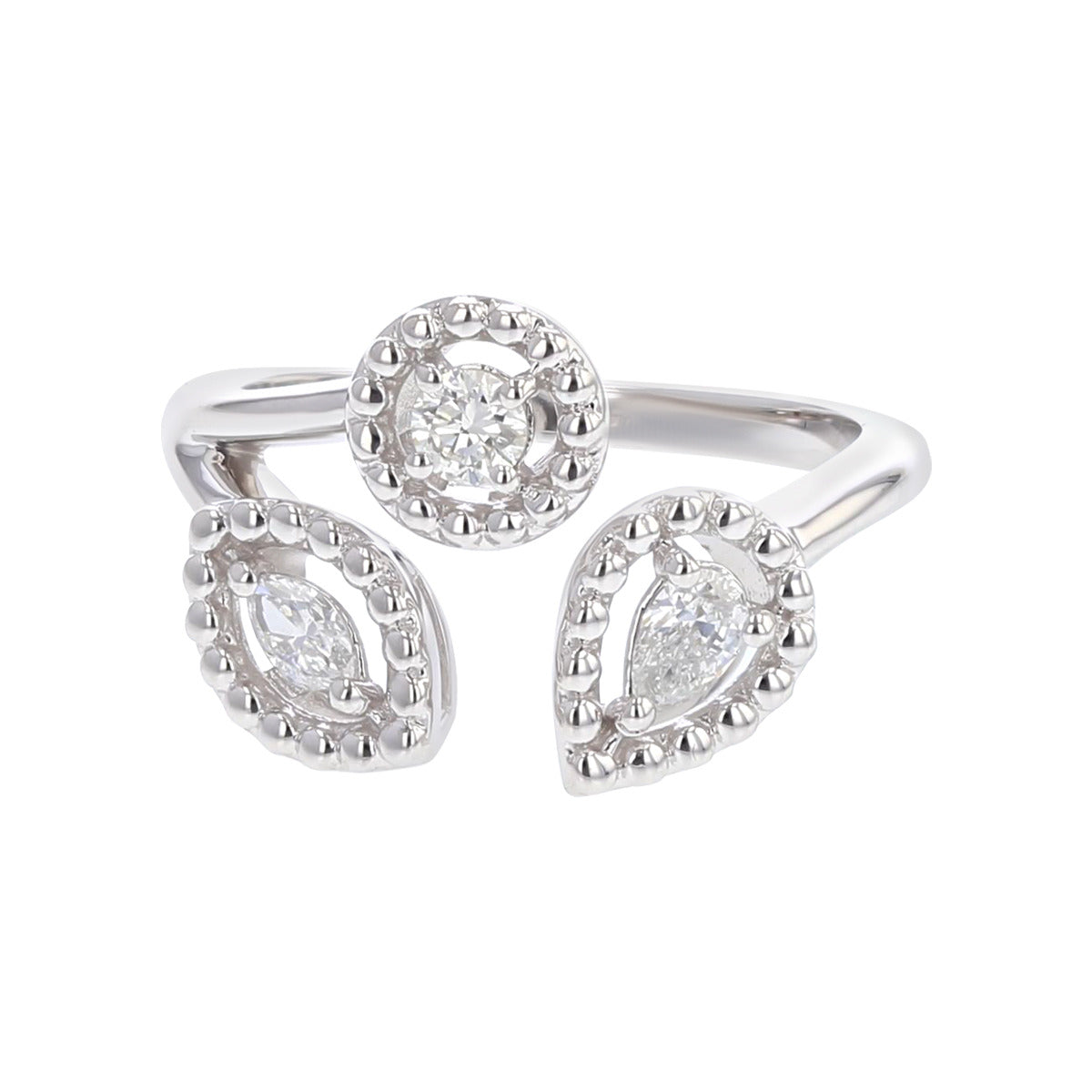 Dolcetto 3 Stone Diamond Ring in 18K White Gold, Size 6.5