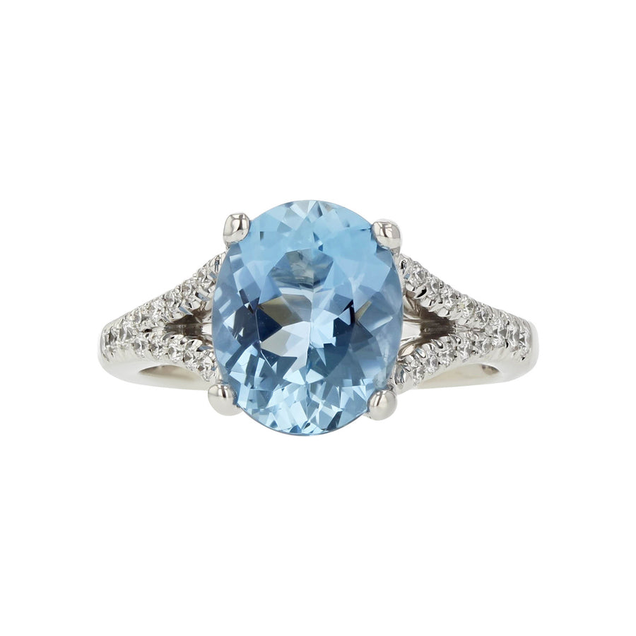 18K White Gold Aquamarine and Diamond Ring