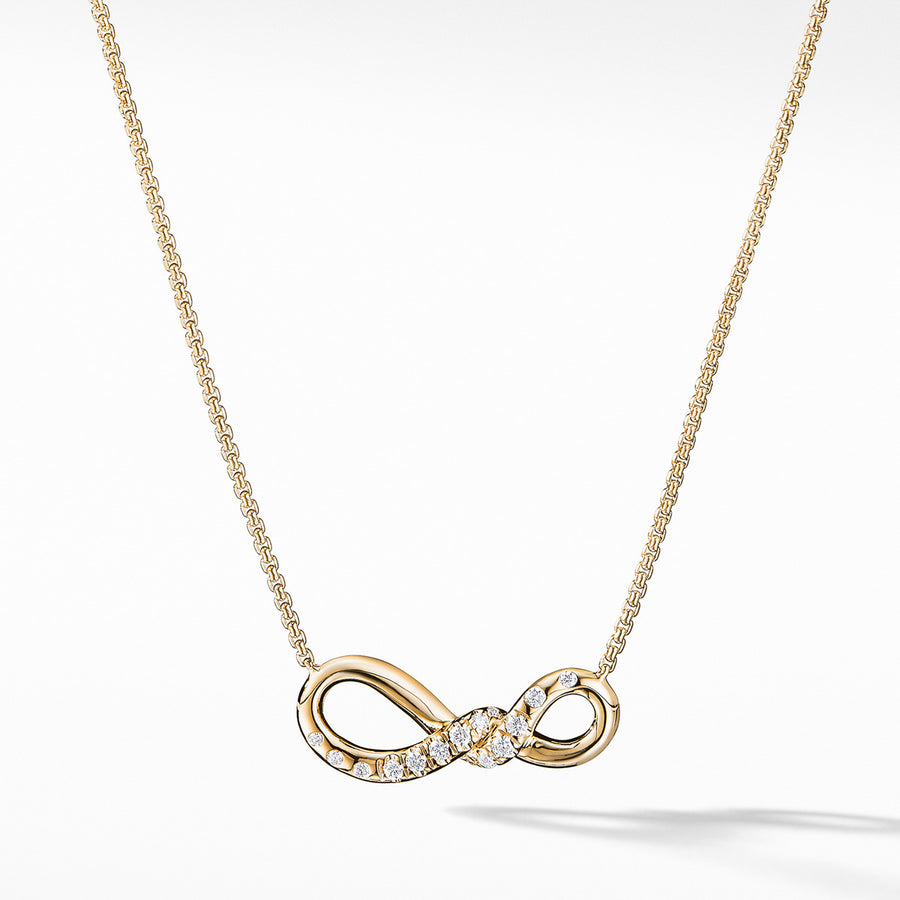 Continuance Small Pendant Necklace with Diamonds in 18K Gold
