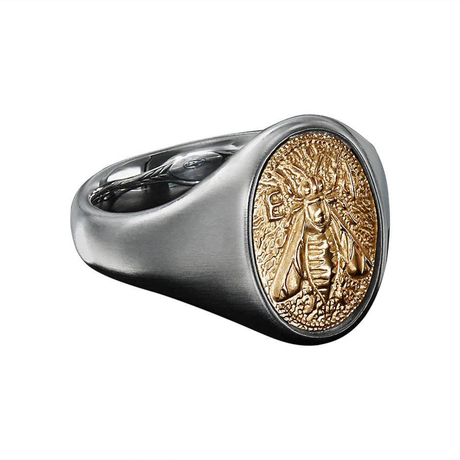 Petrvs Bee Pinky Ring with 18K Gold
