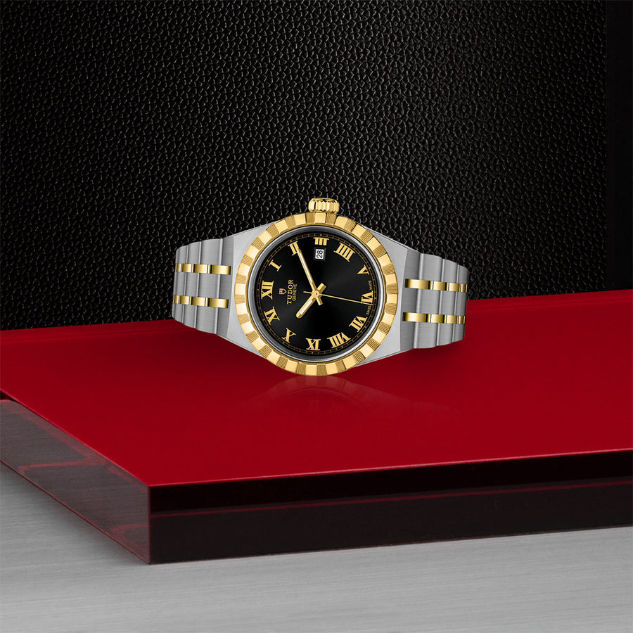 TUDOR-Royal-28mm-M28303-0003-at-Schiffman’s Jewelers